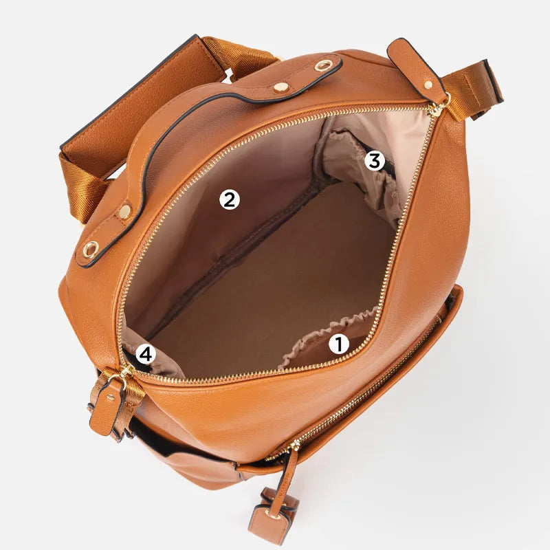 Sac à langer marron en cuir