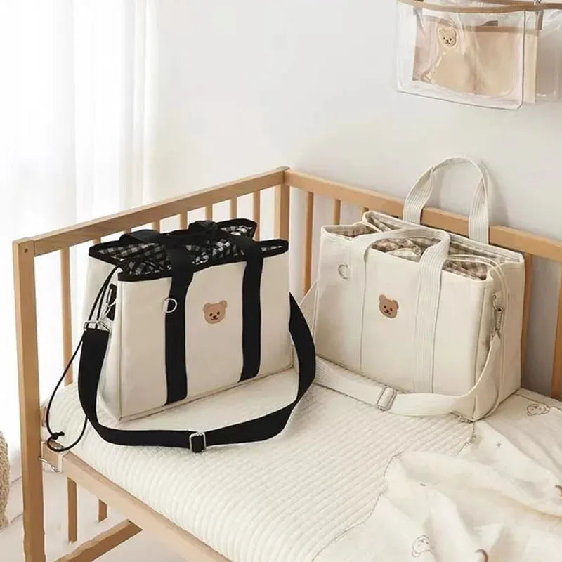 Sac de maternité pratique – Design ours blanc